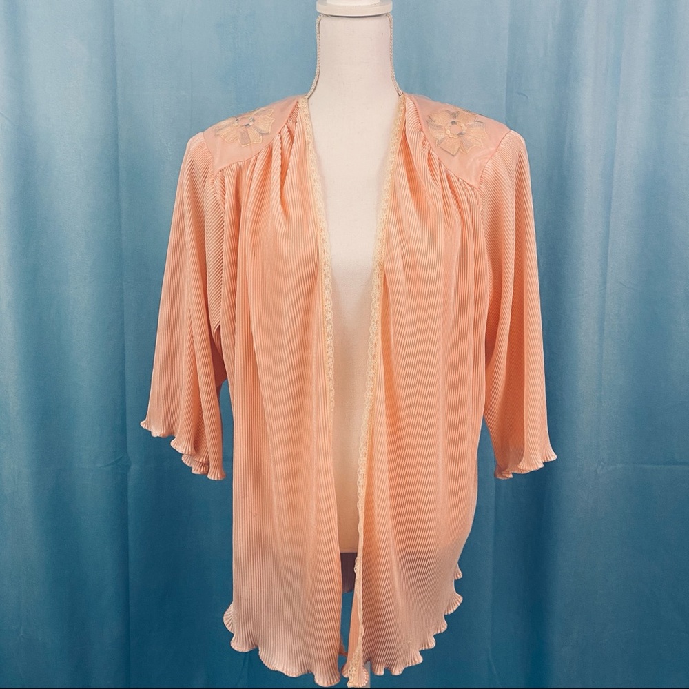NWT B•B• baby pink crinkle lace embroidered open front Pomona top